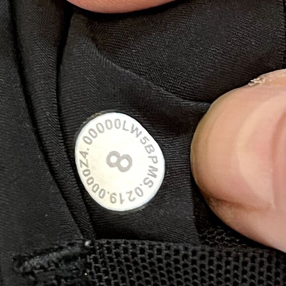 Lululemon Pants On The Fly 7/8 Crop Pant Woven Black‎ Size 8 - Picture 10 of 10